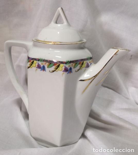 Antig&uuml;edades: CAFETERA - TETERA DE PORCELANA CON MARCAS EN LA BASE NUMERADA - Foto 1