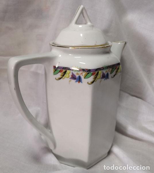 Antig&uuml;edades: CAFETERA - TETERA DE PORCELANA CON MARCAS EN LA BASE NUMERADA - Foto 3