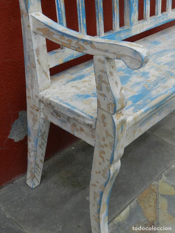 Antig&uuml;edades: BANCO INFANTIL DE MADERA PINTADO EN DECAP&Eacute; - Foto 3