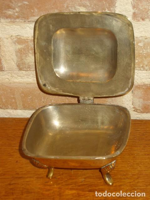 Antig&uuml;edades: JABONERA MODERNISTA DE BRONCE. - Foto 3