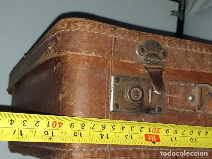 Antig&uuml;edades: MALETA A&Ntilde;OS 60 - Foto 9