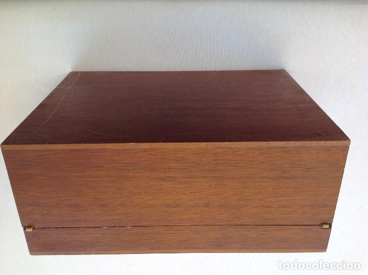Antig&uuml;edades: Caja para puros decorada. - Foto 7