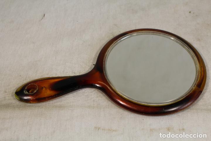 Antig&uuml;edades: espejo de mano carey - Foto 1