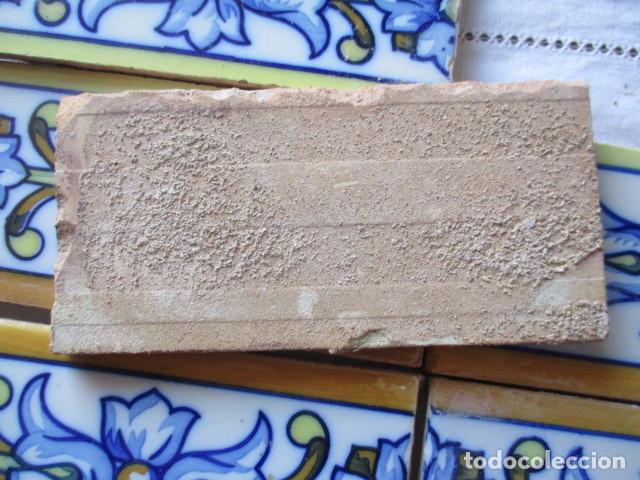Antig&uuml;edades: Cenefas azulejos pintados - Foto 3