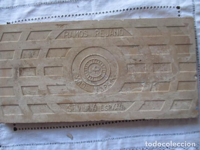 Antig&uuml;edades: azulejo ramos rejano - Foto 2