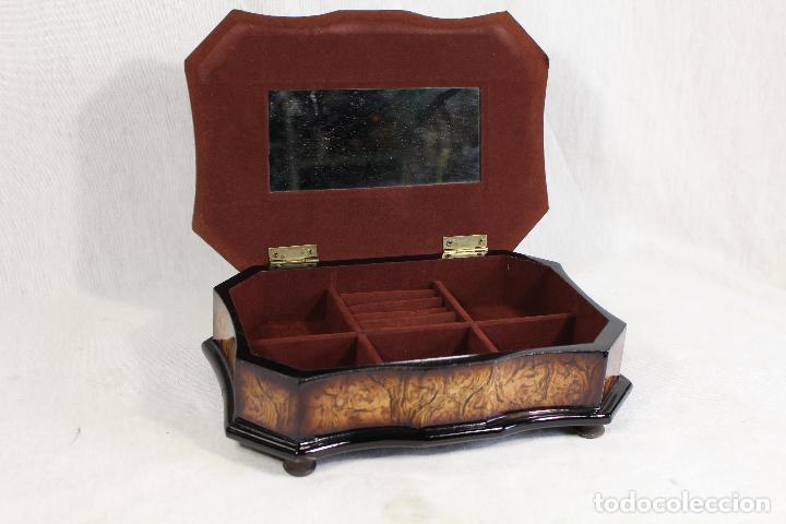 Antig&uuml;edades: caja joyero - Foto 1