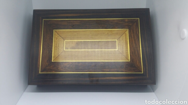 Antig&uuml;edades: Caja marqueter&iacute;a - Foto 2
