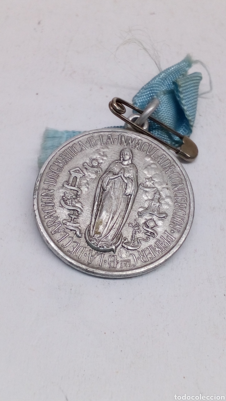 Antig&uuml;edades: Medalla religiosa - Foto 1
