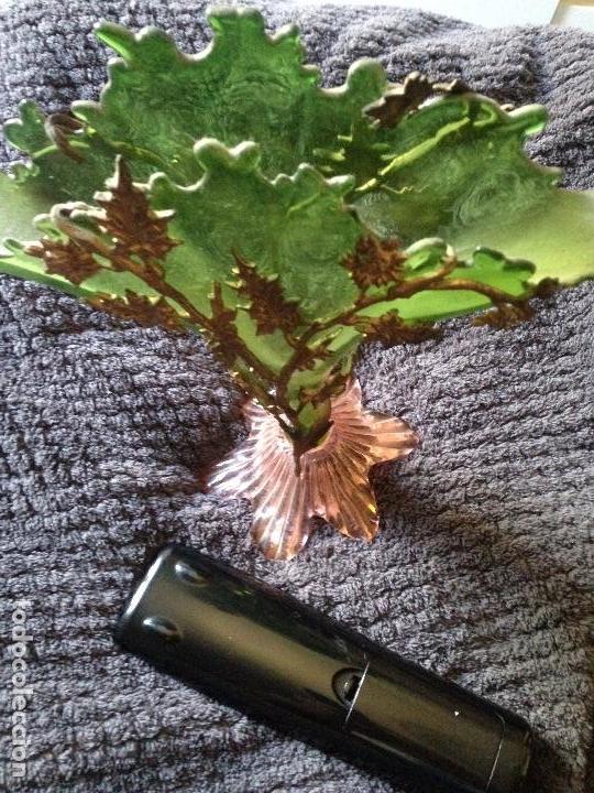 Antig&uuml;edades: Centro violetero xix calamina y cristal - Foto 3