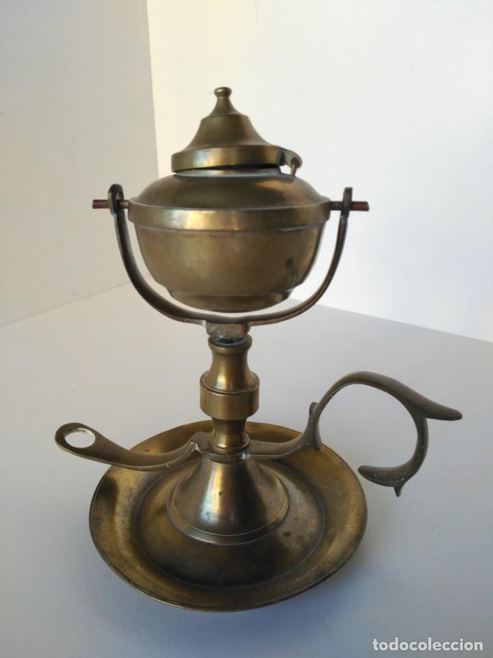 Antig&uuml;edades: Antiguo candil capuchino de bronce - Foto 1