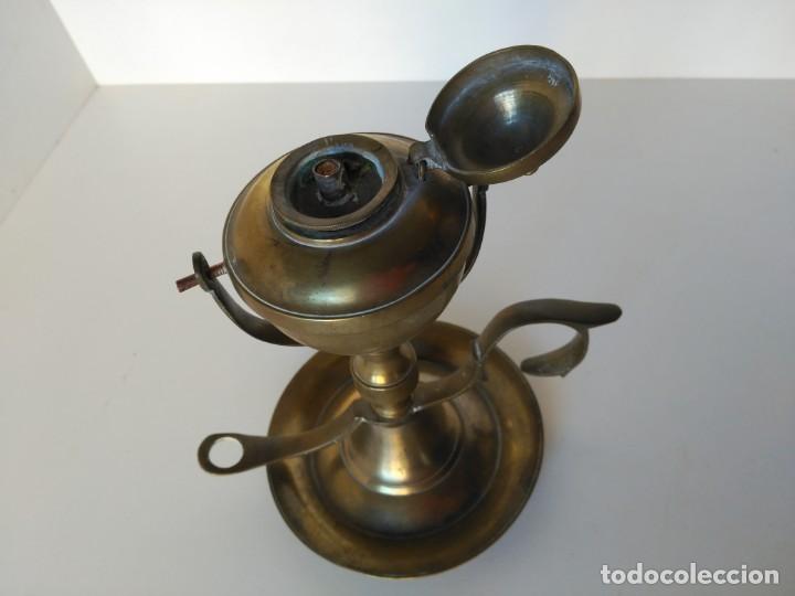 Antig&uuml;edades: Antiguo candil capuchino de bronce - Foto 2