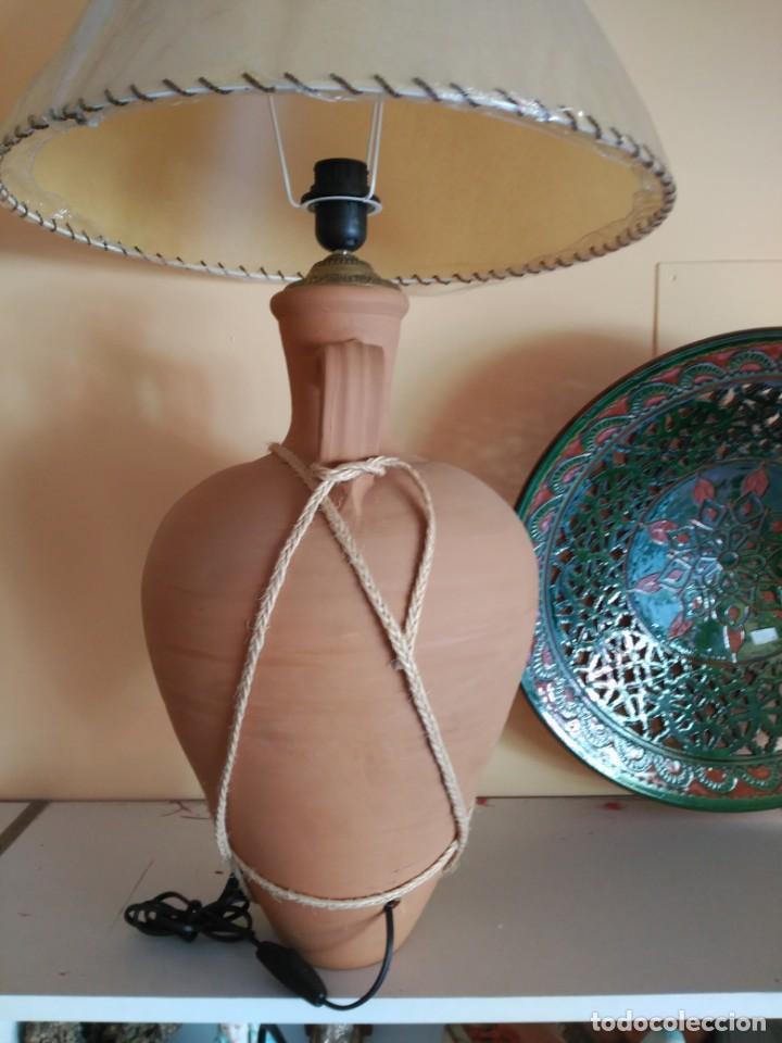 Antig&uuml;edades: L&aacute;mpara hecha con c&aacute;ntaro - Foto 2