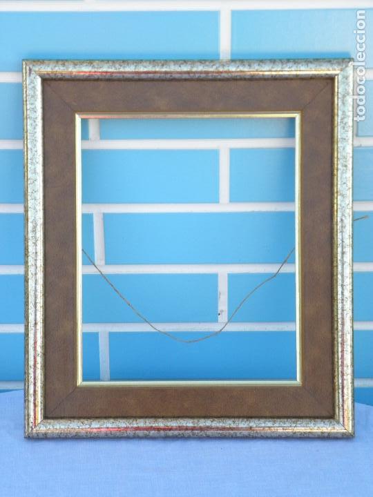 Antig&uuml;edades: Marco antiguo de madera - Foto 1