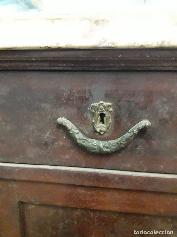 Antig&uuml;edades: Antiguo Bufet de madera de caoba con marmol. - Foto 5