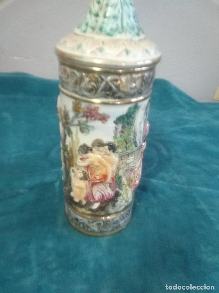 Antig&uuml;edades: Bonito albarelo de capo dimonte - Foto 2