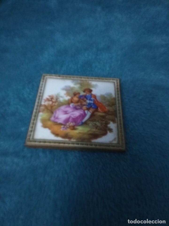 Antig&uuml;edades: Placa de limoge - Foto 1