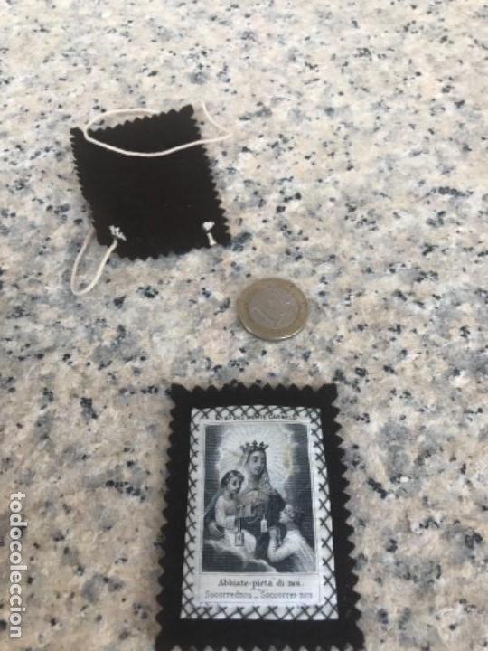 Antig&uuml;edades: Escapulario - Foto 1