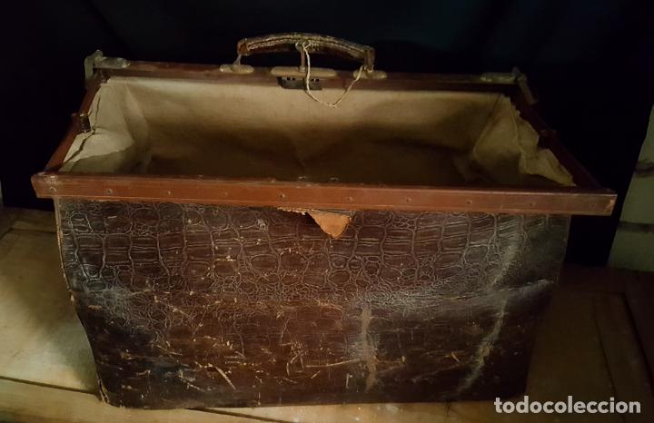 Antig&uuml;edades: MALETIN DE MEDICO - Foto 2