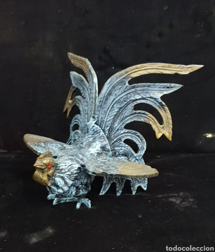 Antig&uuml;edades: Pareja de gallos de bronce - Foto 5