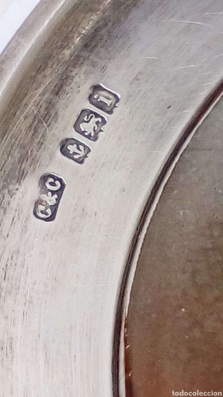 Antig&uuml;edades: Plato con ceramica pintada y plata - Foto 3