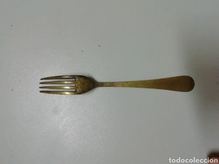 Antig&uuml;edades: Tenedor bronce o similar - Foto 2