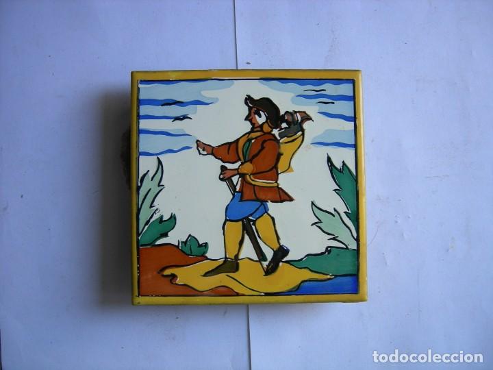 Antig&uuml;edades: Antiguo azulejo. - Foto 2