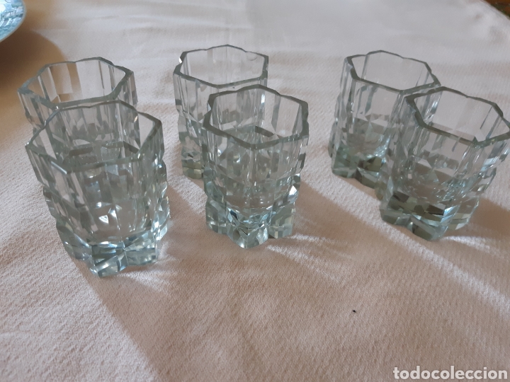 Antig&uuml;edades: VASOS DE CHUPITO EN VIDRIO TALLADO (6) - Foto 2