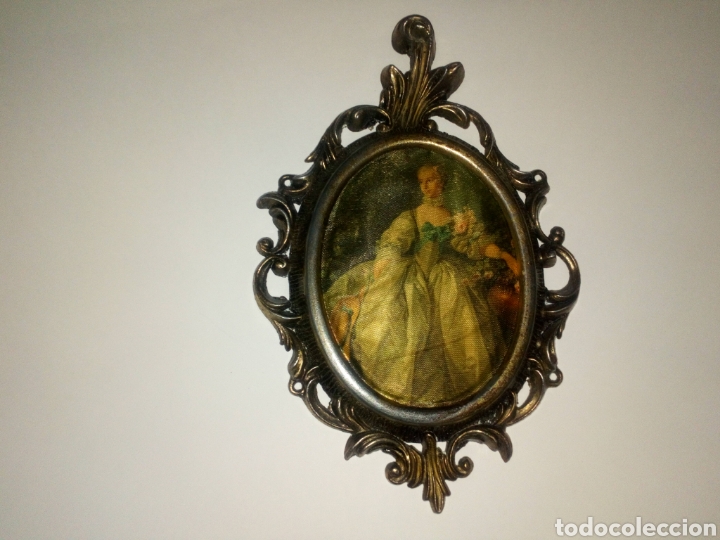 Antig&uuml;edades: Dos cuadros cornocupia laton bronce - Foto 2