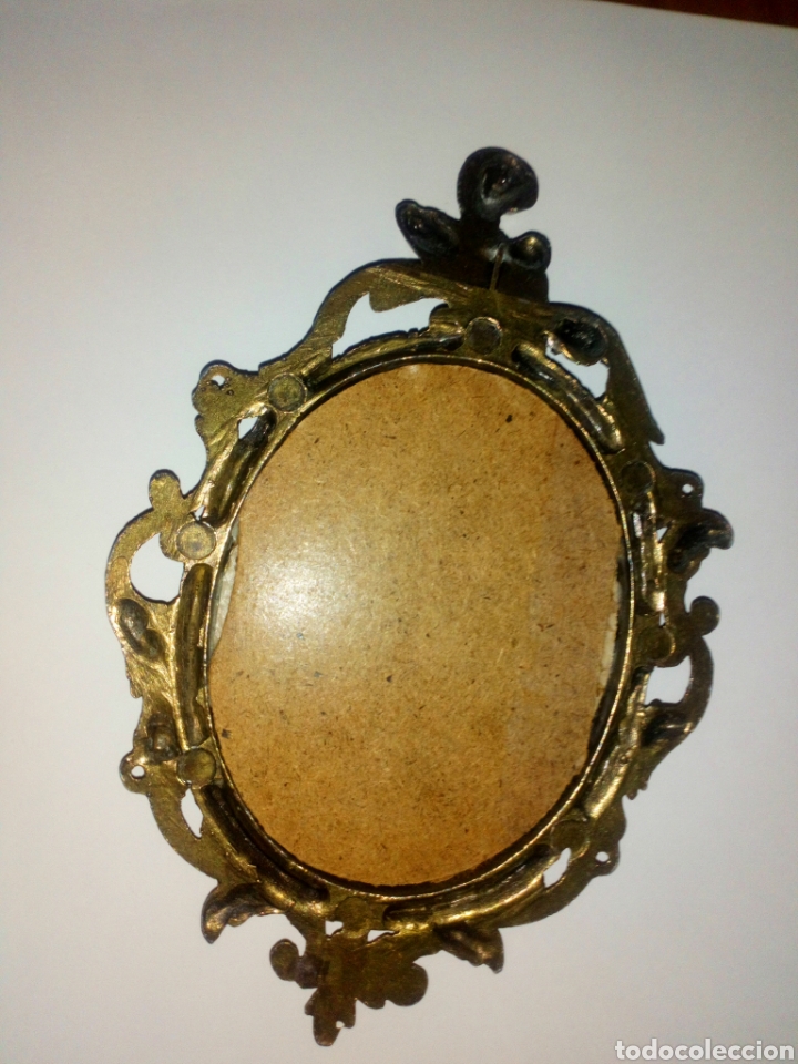 Antig&uuml;edades: Dos cuadros cornocupia laton bronce - Foto 4