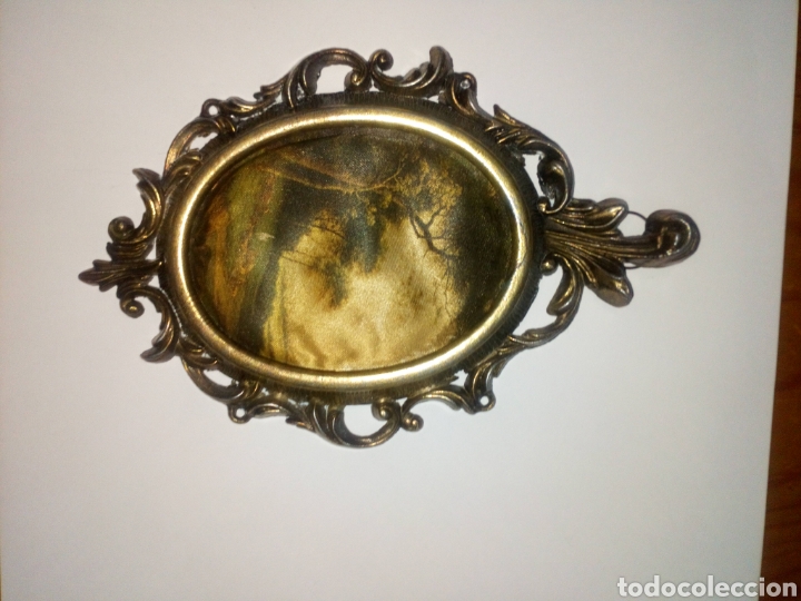Antig&uuml;edades: Dos cuadros cornocupia laton bronce - Foto 5