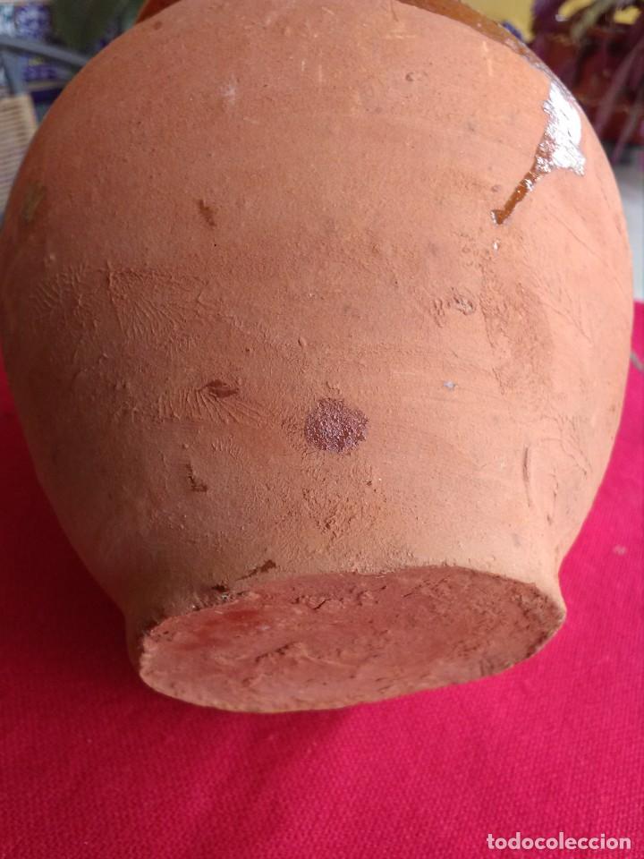 Antig&uuml;edades: Orza de barro con tapadera antigua - Foto 7