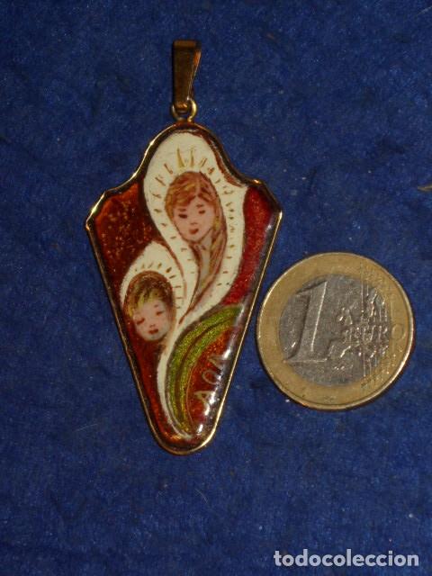 Antig&uuml;edades: MEDALLA ESMALTADA DE LA VIRGEN. - Foto 1