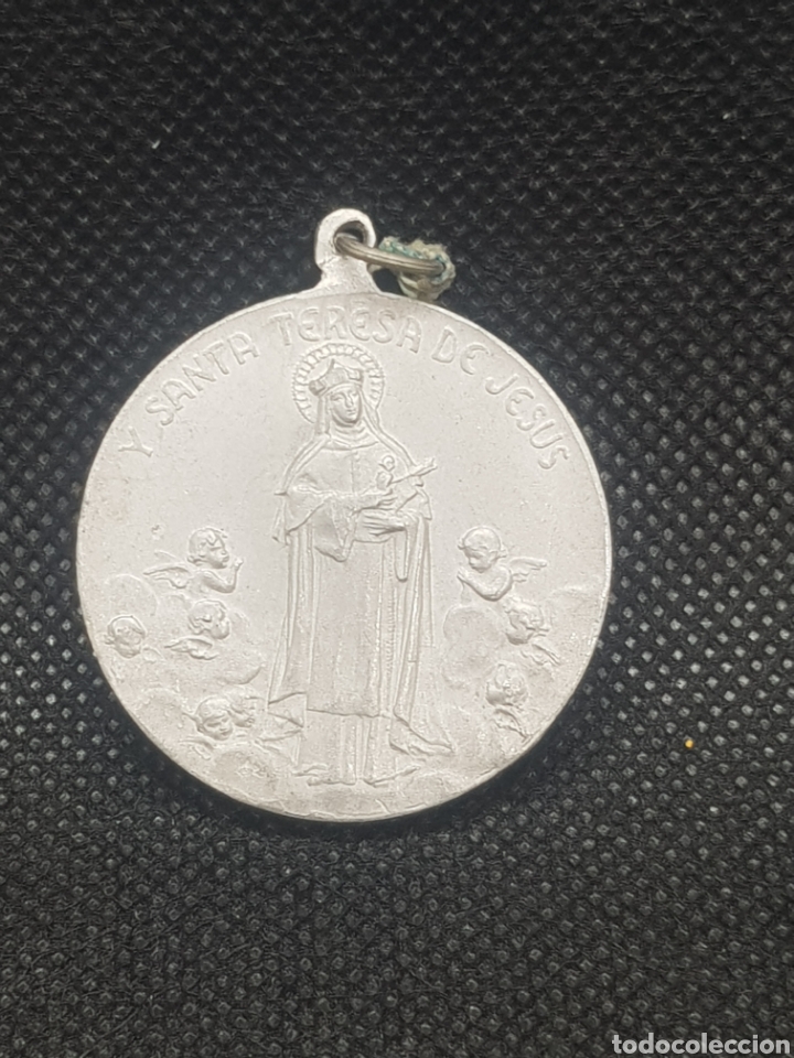 Antig&uuml;edades: Medalla aluminio Santa Teresa - Foto 1