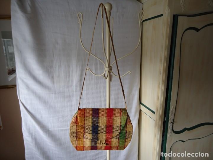 Antig&uuml;edades: BOLSO VINTAJE - Foto 2