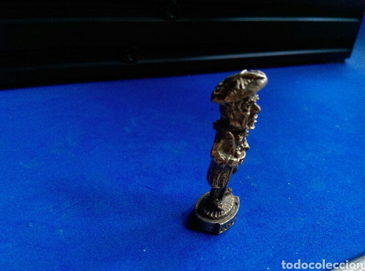 Antig&uuml;edades: Figura El Marqu&eacute;s Marqu&egrave;s color plata - Foto 2