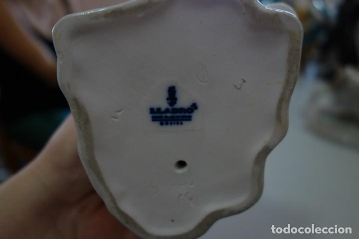 Antig&uuml;edades: Dar de comer a mi pato de LLADRO - Foto 6