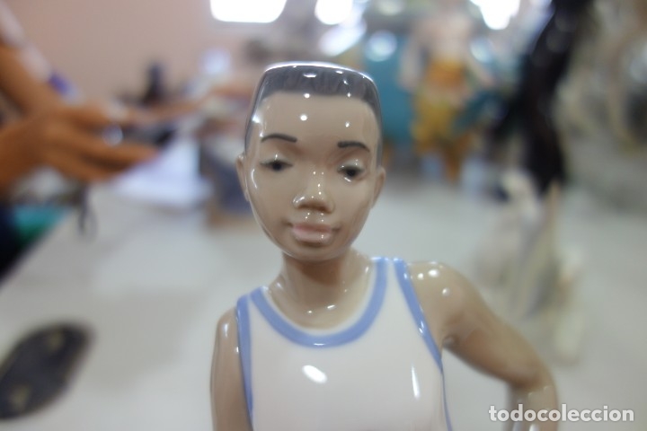 Antig&uuml;edades: Jugador de baloncesto de LLADRO - Foto 5