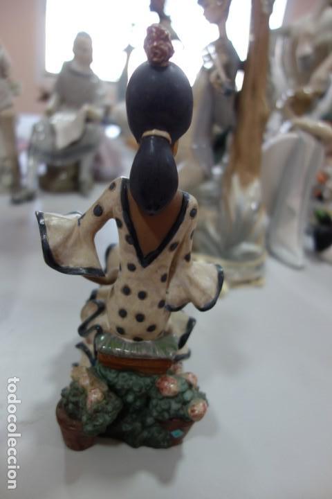 Antig&uuml;edades: Sevillana de LLADRO - Foto 3