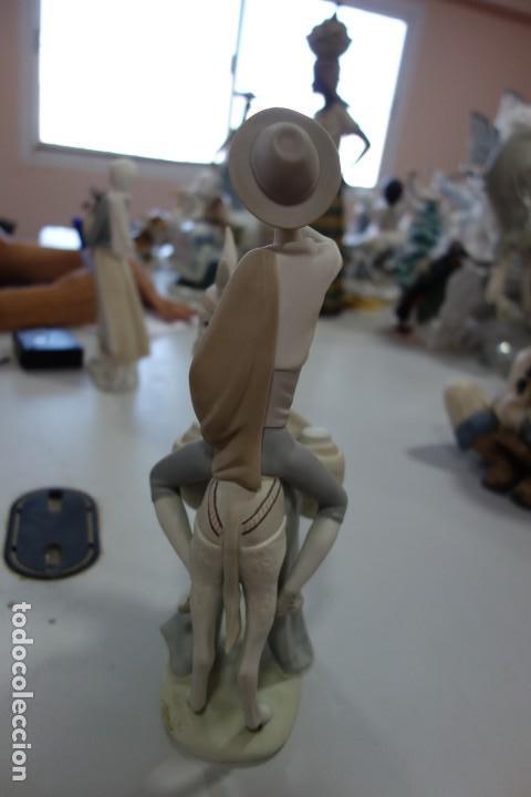 Antig&uuml;edades: El arropiero de LLADRO DE LOS A&Ntilde;OS 70 - Foto 4