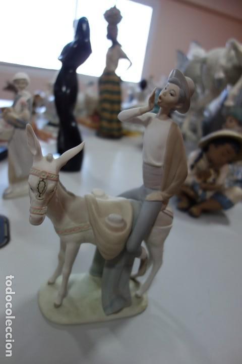 Antig&uuml;edades: El arropiero de LLADRO DE LOS A&Ntilde;OS 70 - Foto 1