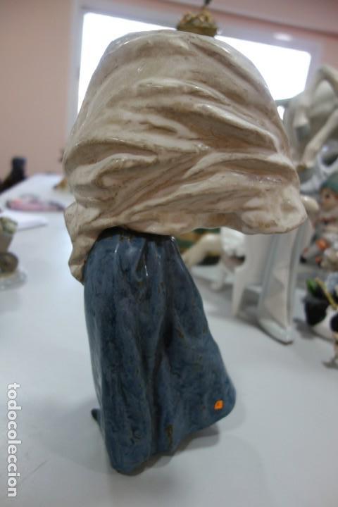 Antig&uuml;edades: Secando al ni&ntilde;o de LLADRO DE LOS A&Ntilde;OS 70 - Foto 3