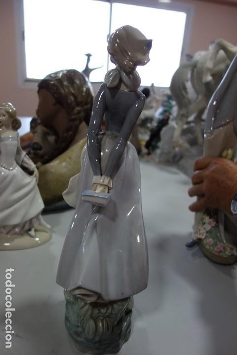 Antig&uuml;edades: Cara al viento de LLADRO DE LOS A&Ntilde;OS 70 - Foto 3