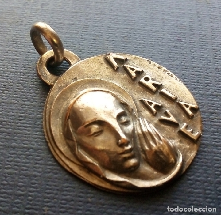 Antig&uuml;edades: MEDALLA VIRGEN  AVE MAR&Iacute;A . - Foto 1