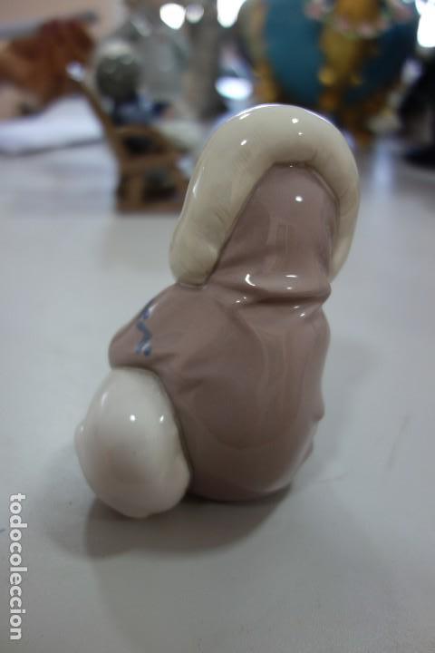 Antig&uuml;edades: Ni&ntilde;o con oso de LLADRO - Foto 3