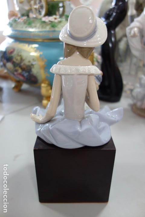 Antig&uuml;edades: Hablando a la mu&ntilde;eca de LLADRO, perfecta - Foto 3