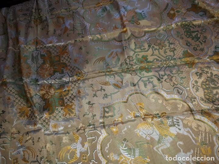 Antig&uuml;edades: Colcha antigua damasco asedada - Foto 9