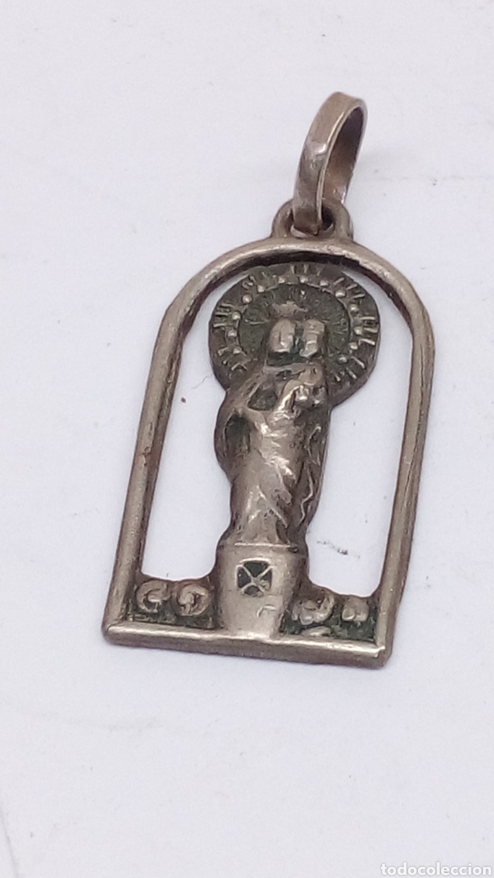 Antig&uuml;edades: Colgante de plata - Foto 1