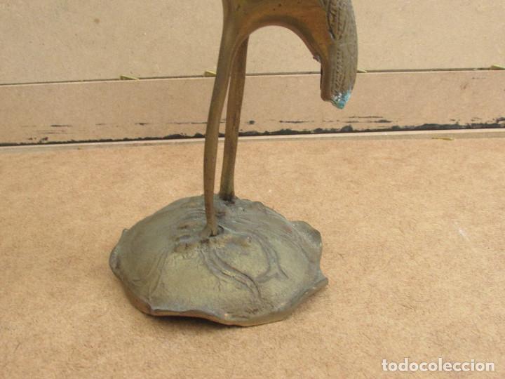 Antig&uuml;edades: FIGURA DE GARZA EN BRONCE - Foto 5