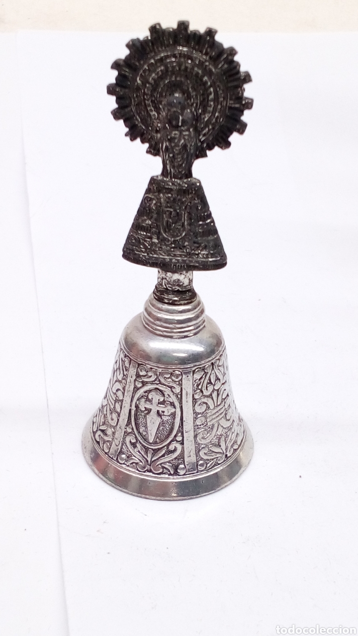 Antig&uuml;edades: Campana religiosa metalica - Foto 1