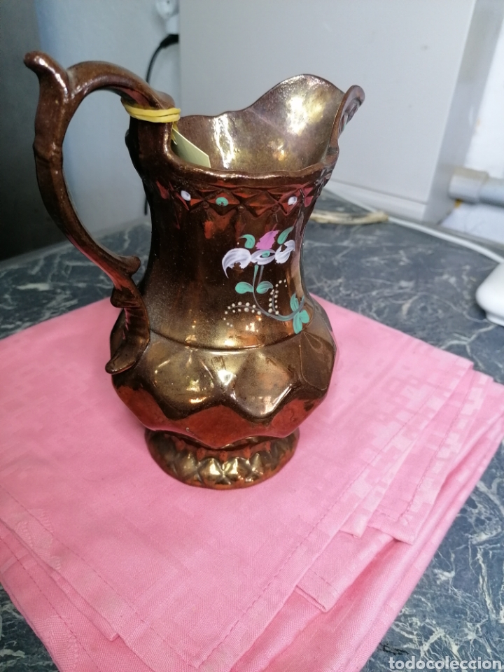 Antig&uuml;edades: Jarra de cer&aacute;mica dorada Bristol - Foto 1